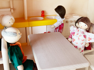 木のおもちゃ カルテット / ドールハウス用ミニチュア人形-4人家族